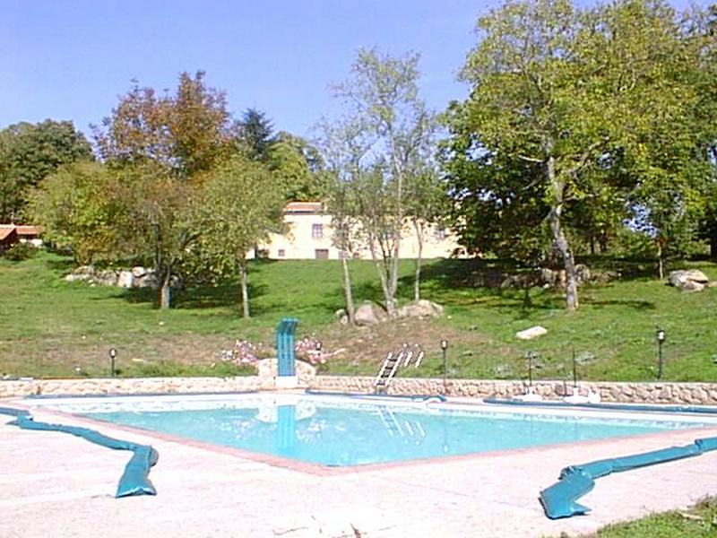 260 Mit Pool,aber wir tranken Bier u.Toni fuhr vorbei.jpg